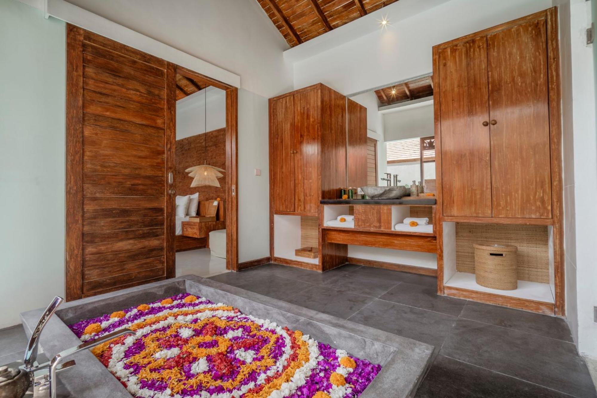 Manca Villa Canggu By Ini Vie Hospitality Exterior foto